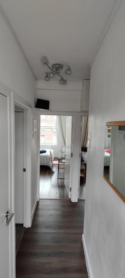Location Location Location, Whole Apartment For You! Londýn Exteriér fotografie